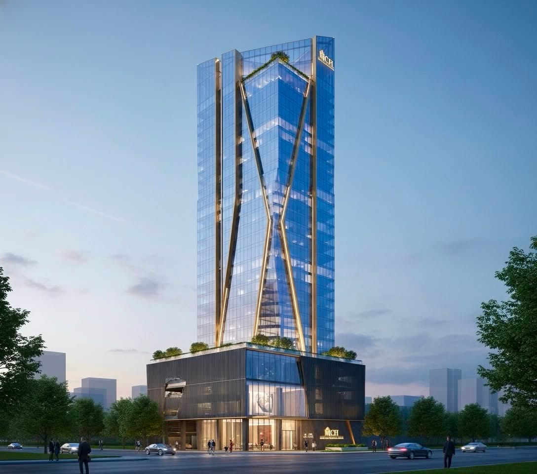 Monyyatt Crystal Hotel